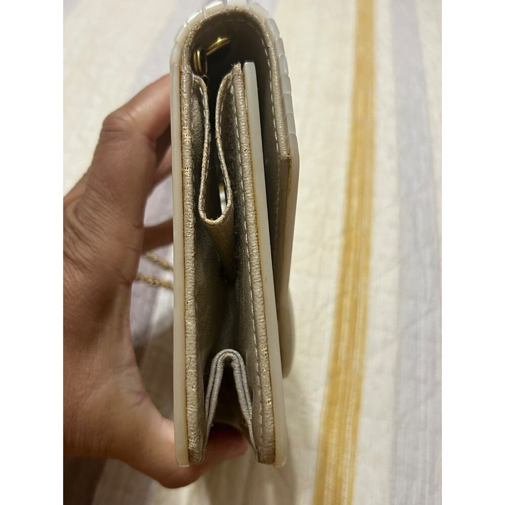 Lisette Vintage Acrylic Handbag Pearlized Shoulder Gold Chain Evening Purse - Picture 12 of 14